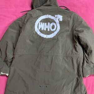 Official Who Tour Parka  green Men’s medium w/ Who embroidered arm patch